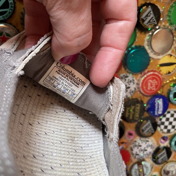 Ladies Columbia shoes - Picture 5 of 8